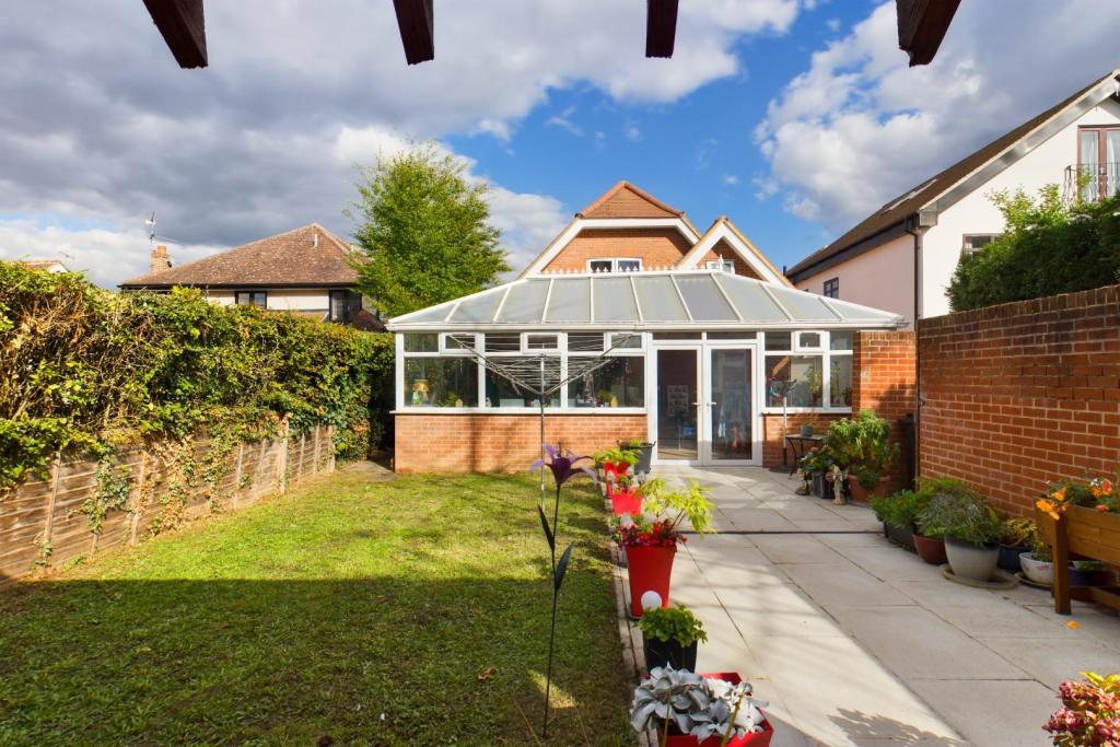 Additional image 20 of Doddinghurst Road, Doddinghurst, Brentwood