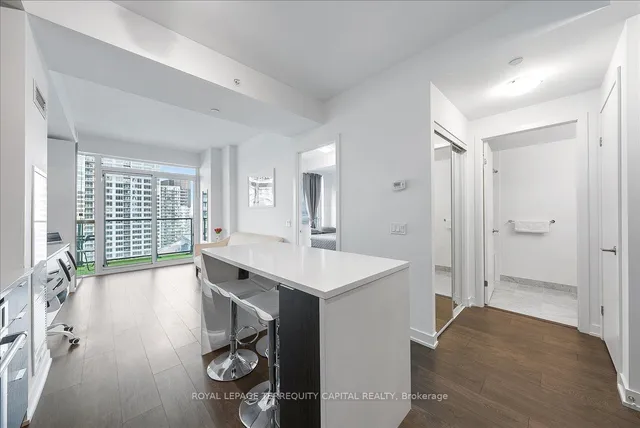 Additional image 14 of 38 Iannuzzi St Unit 2209