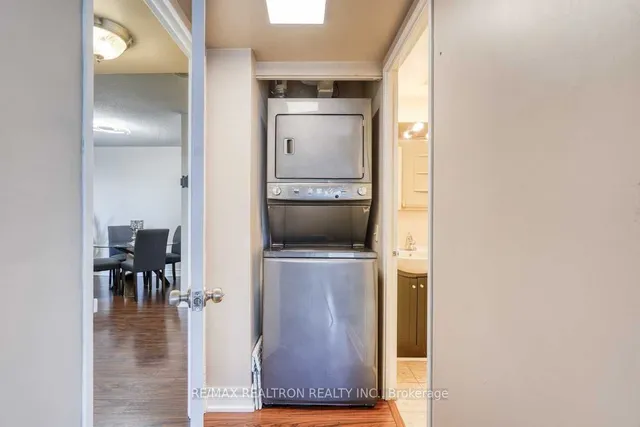 Additional image 22 of 41 Markbrook Lane Unit 204