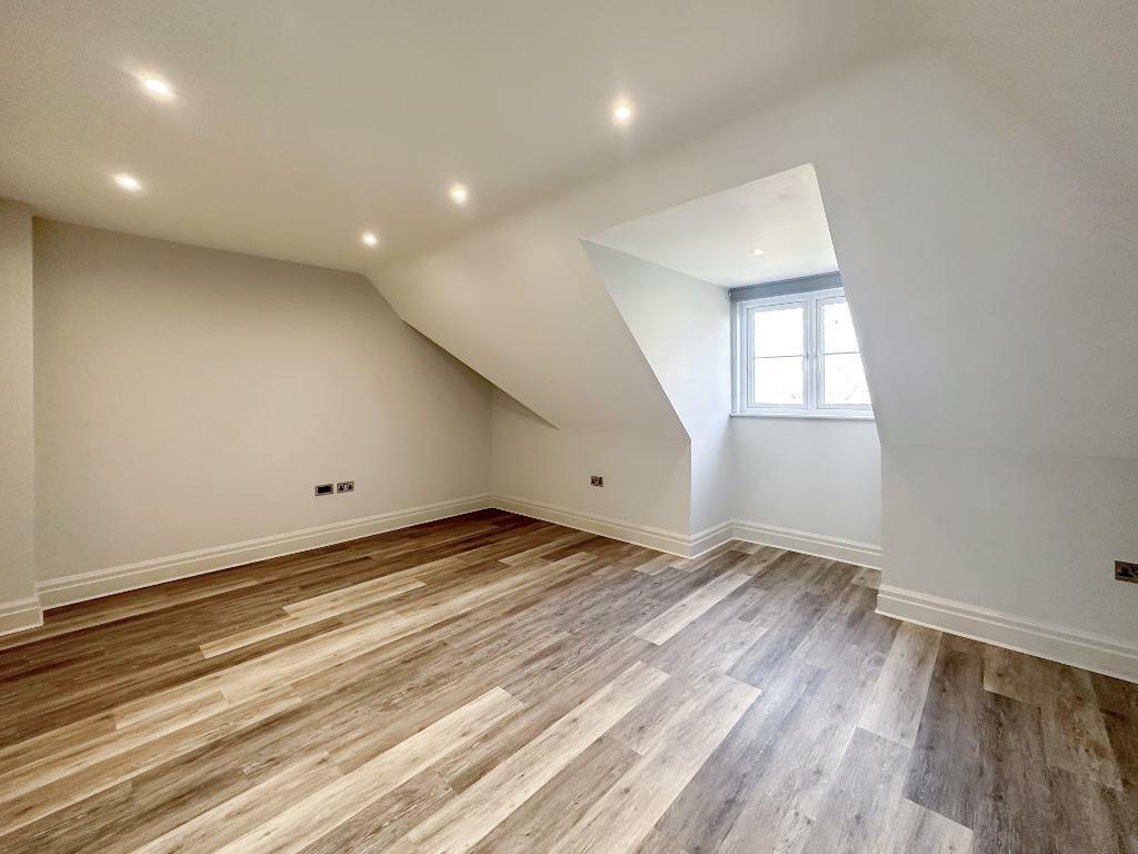 Additional image 4 of Limpsfield Road, Warlingham, Surrey, CR6 9RL