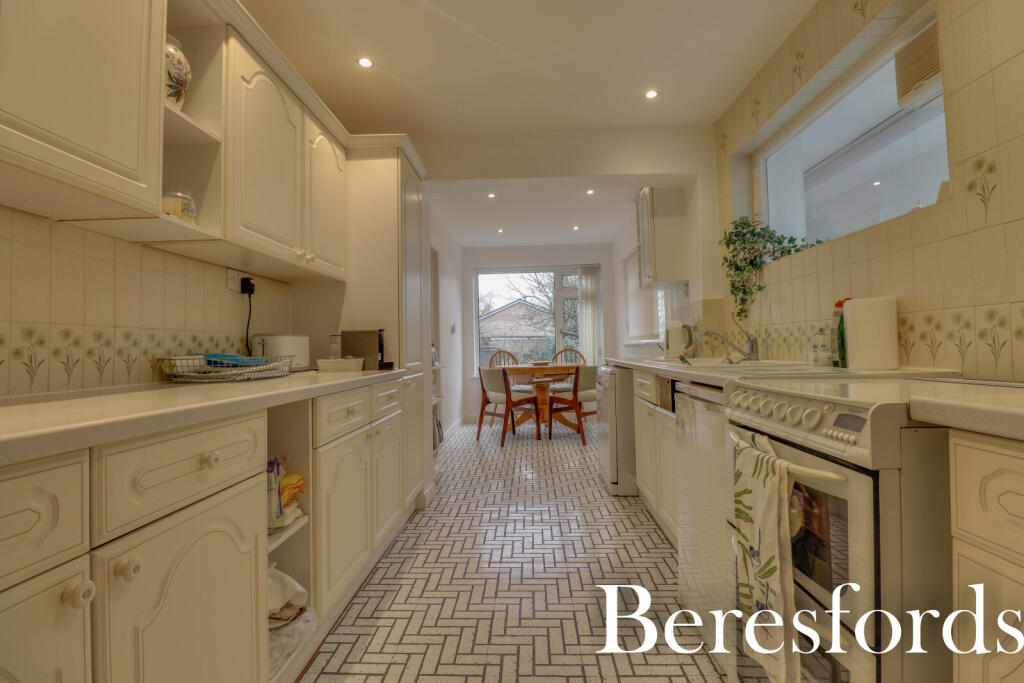 Additional image 6 of Chelmer Drive, Hutton, CM13