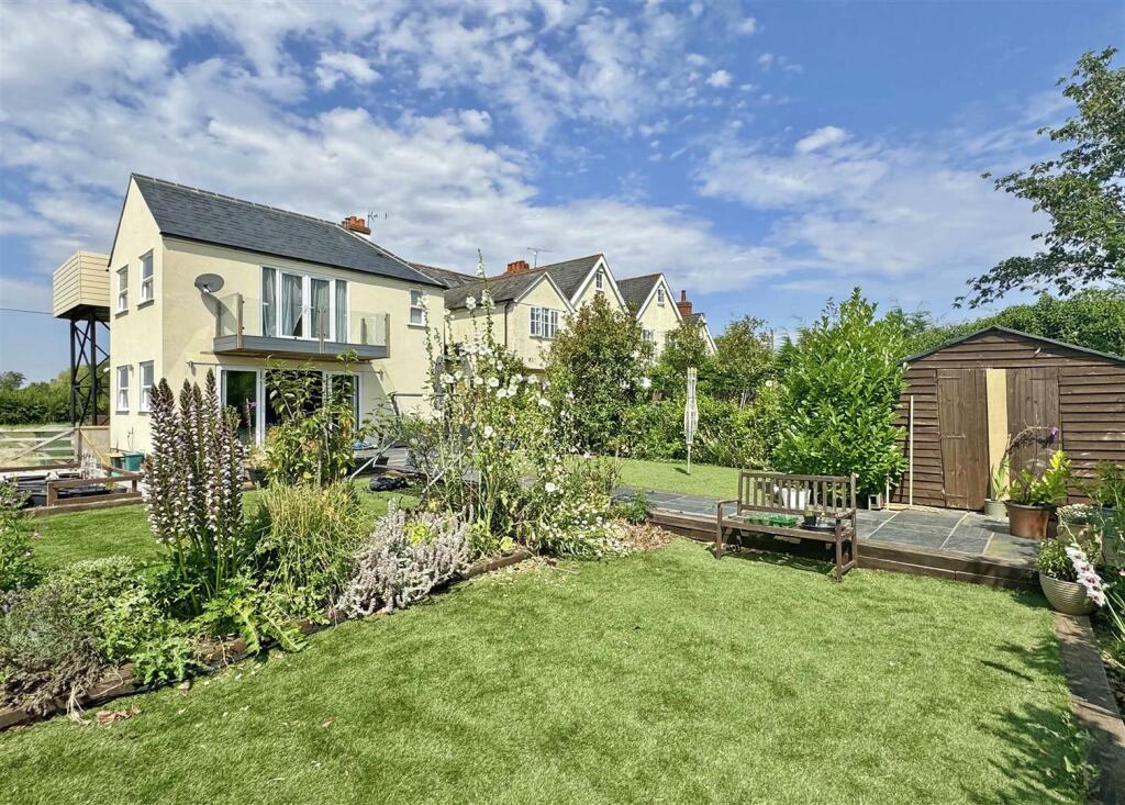 Additional image 2 of Kentish Farm Road, Stisted, Braintree