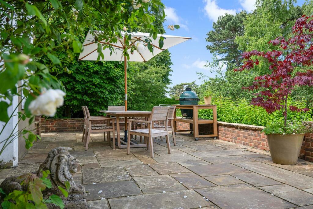 Additional image 24 of How Lane, Chipstead