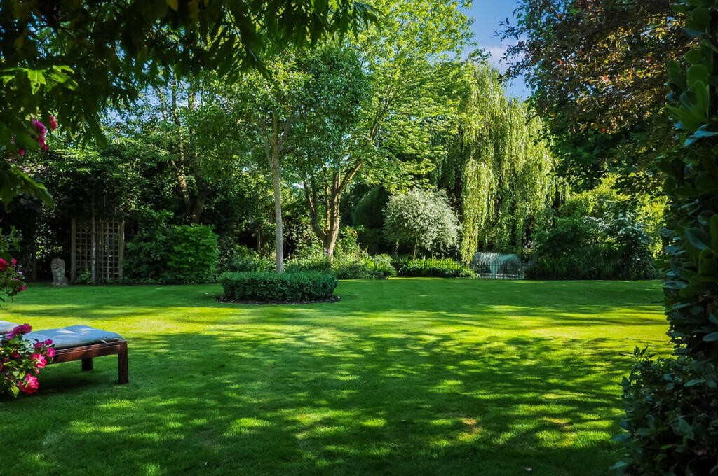 Additional image 31 of Theydon Priory, Coopersale Lane, CM16