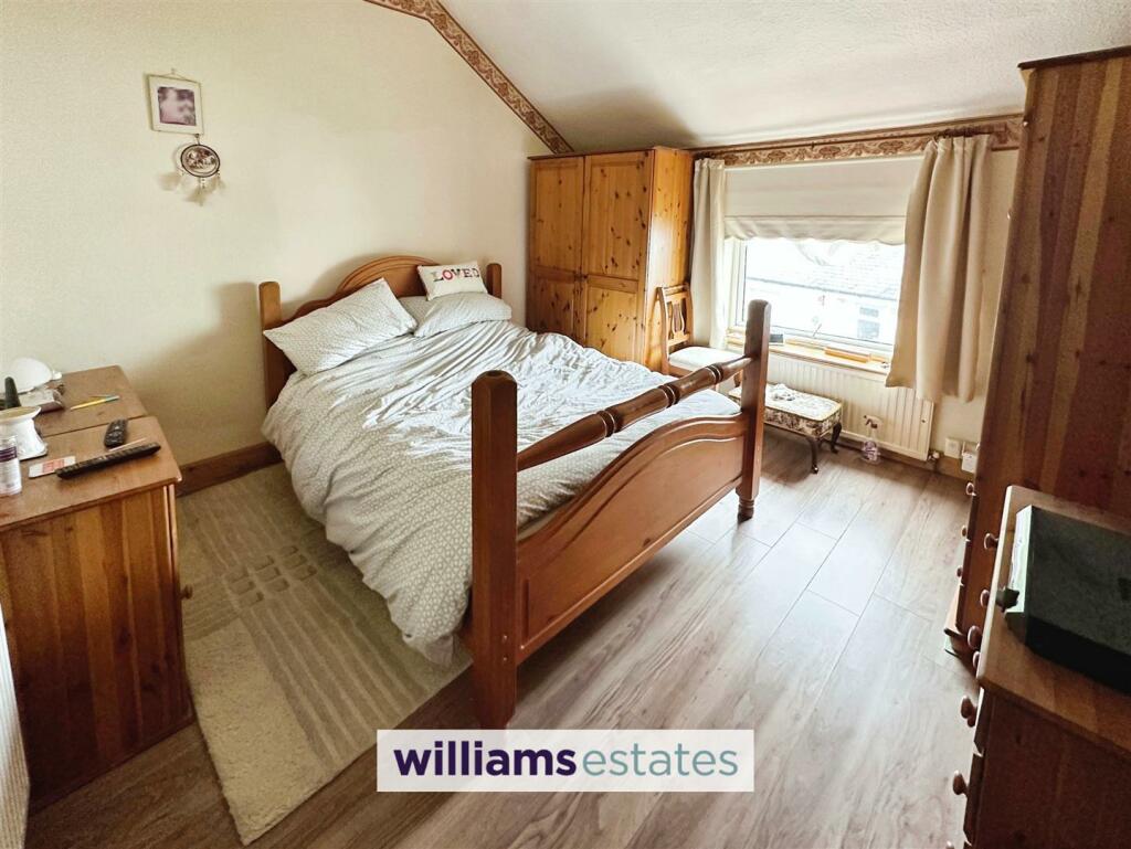 Additional image 9 of Coed-Talon, Mold