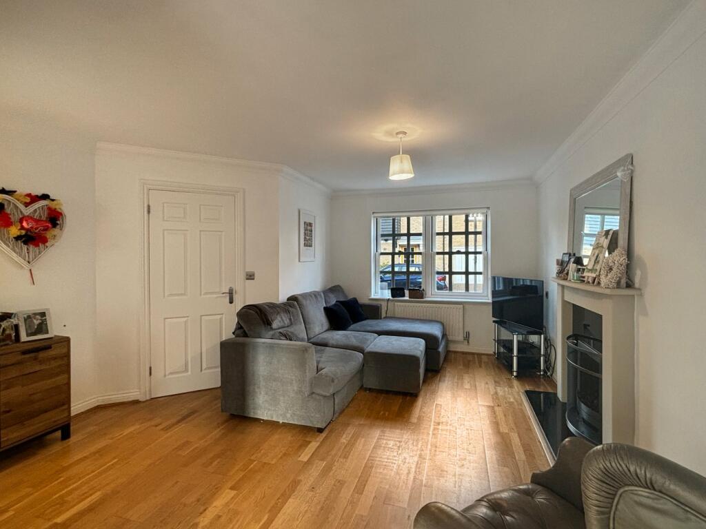 Additional image 16 of Old Ferry Road, Wivenhoe, Colchester, CO7