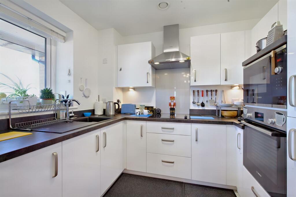 Additional image 7 of Miami House, Princes Road, Chelmsford, Essex, CM2 9GE