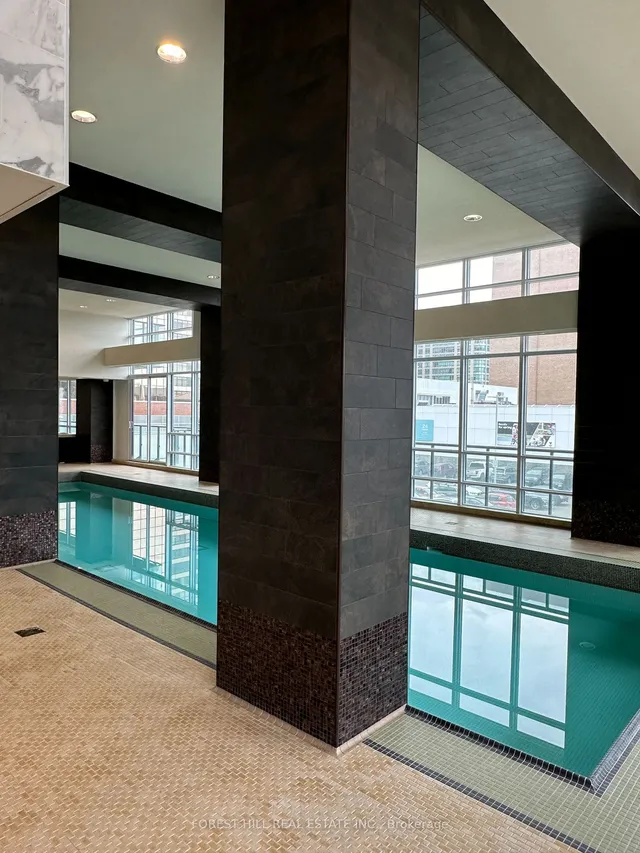 Additional image 16 of 825 Church St Unit 321