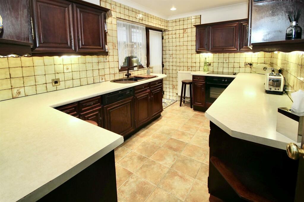 Additional image 8 of Second Avenue, Billericay