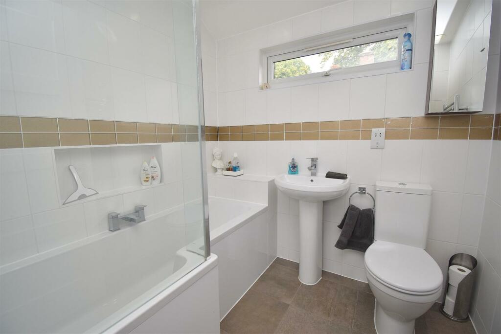 Additional image 7 of Runsell Close, Danbury