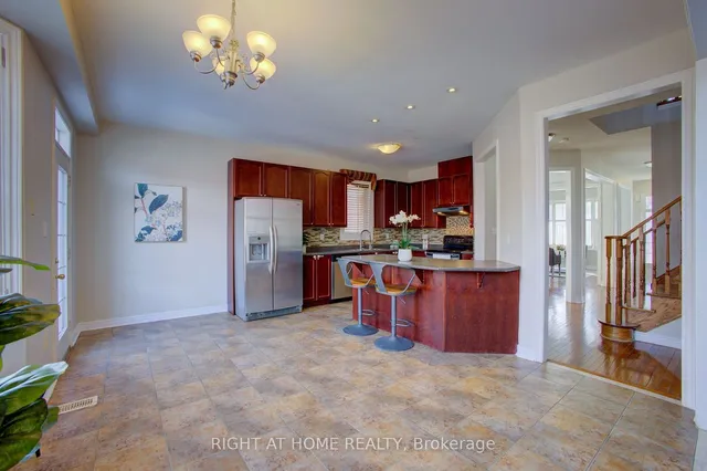 Additional image 14 of 25 Robitaille Dr