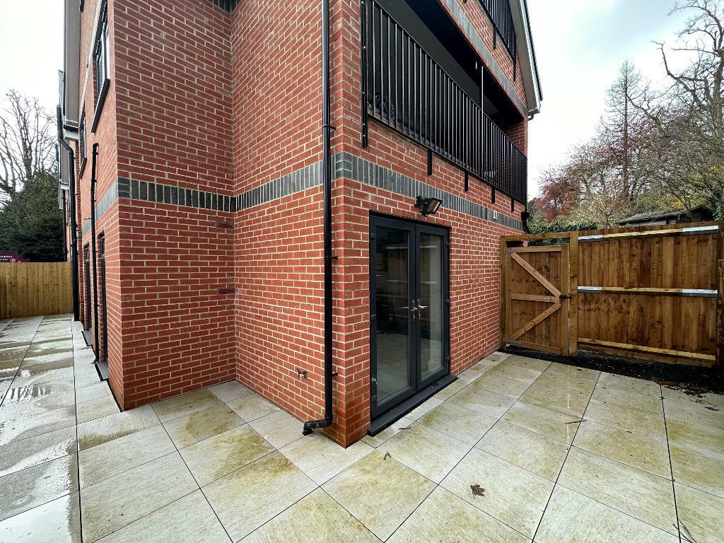 Additional image 7 of Whyteleafe Hill, Whyteleafe, CR3 0AG