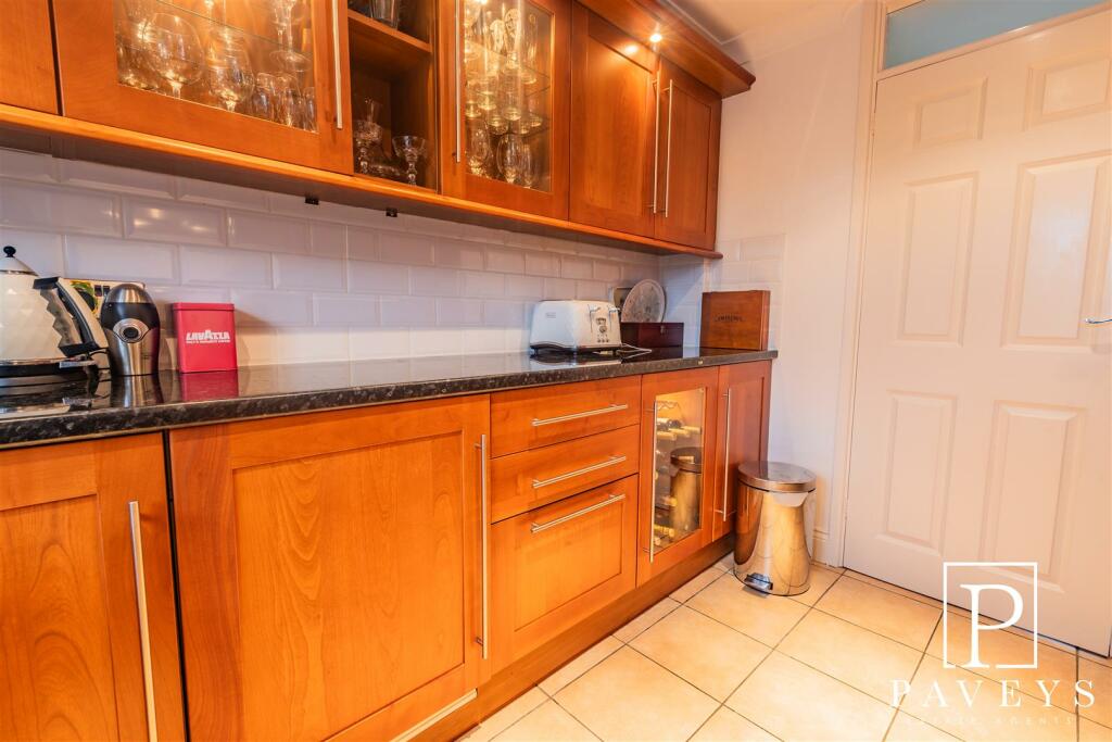 Additional image 13 of Marine Court The Esplanade, Frinton-On-Sea