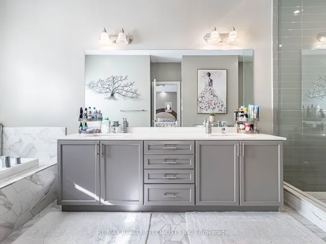 Additional image 32 of 10 VINEYARD Dr