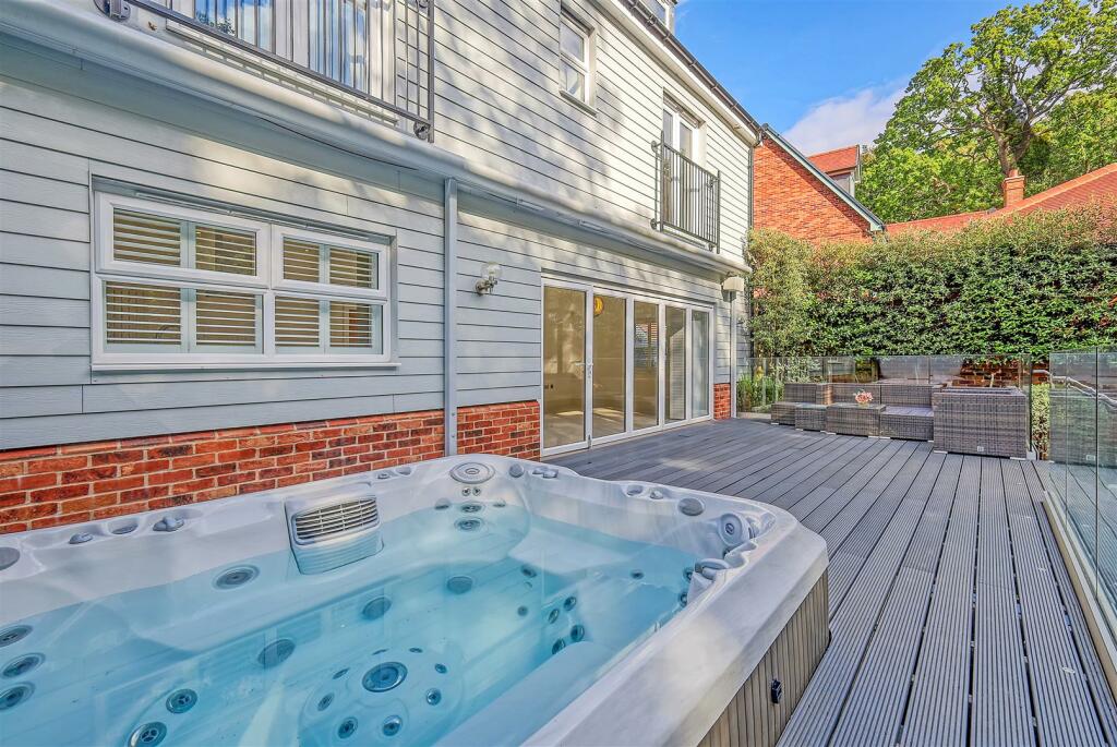 Additional image 27 of Woodside Place, Great Warley, Brentwood