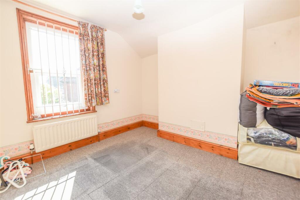 Additional image 16 of Parkgate Road, Neston