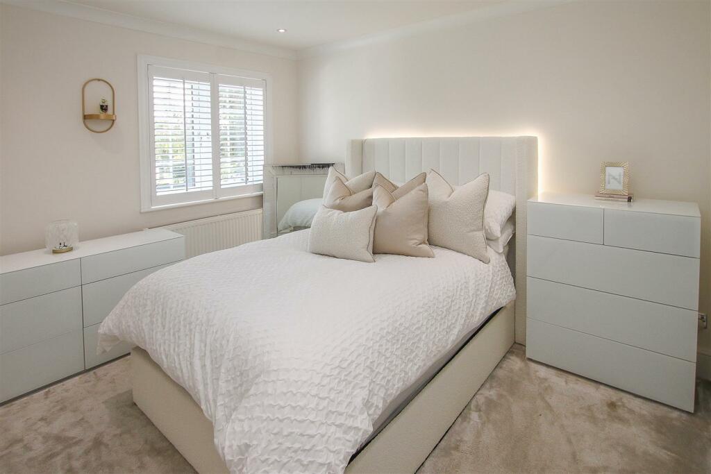 Additional image 14 of Lyndale, Kelvedon Hatch, Brentwood