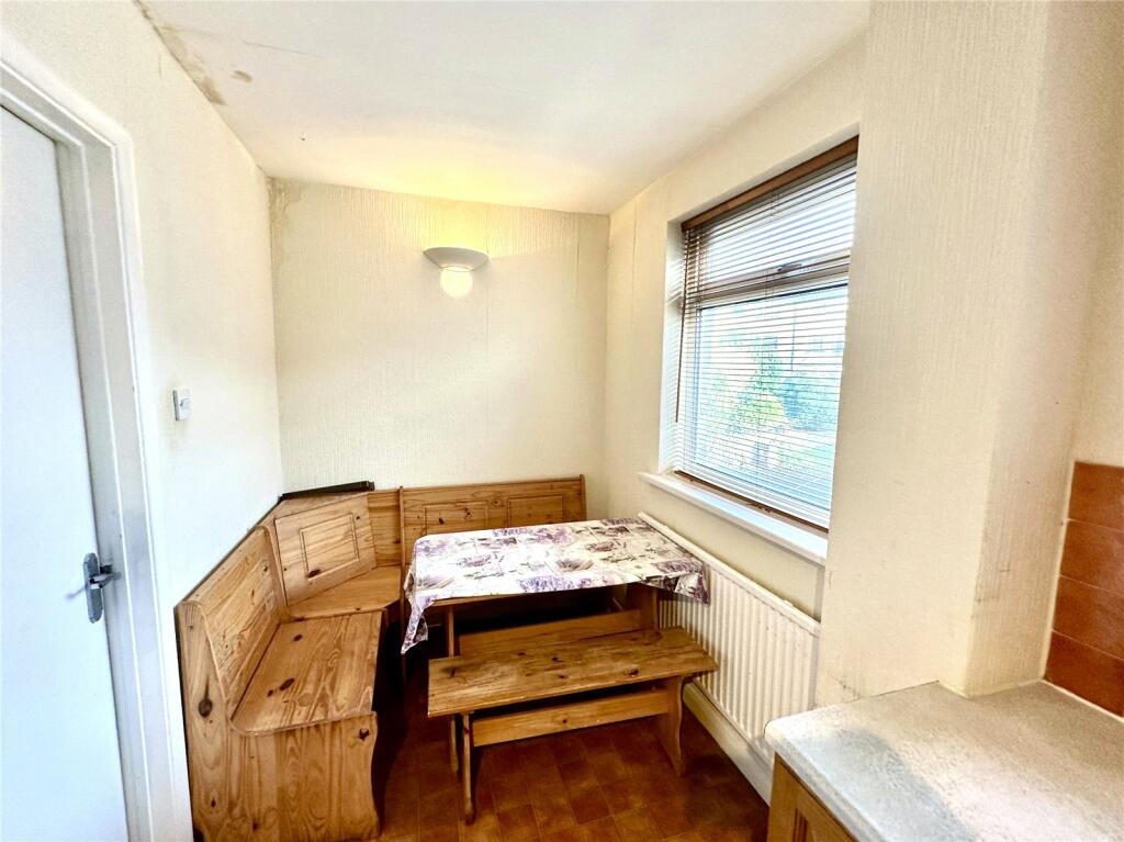 Additional image 13 of Hyrstdene, 1 Waldronhyrst Road, South Croydon, CR2