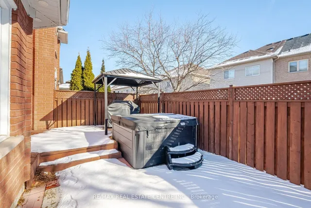 Additional image 35 of 60 Clover Bloom Rd