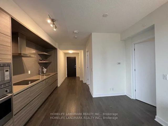 Primary image of 2221 Yonge St Unit 1206