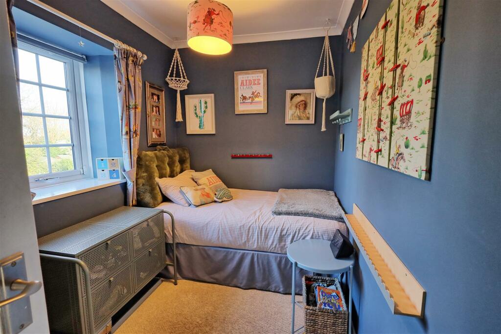 Additional image 19 of HANSELLS MEAD - ROYDON