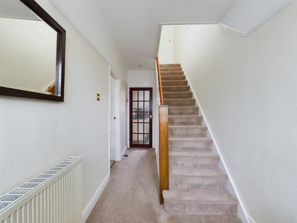 Additional image 6 of Alexander Road, Coulsdon