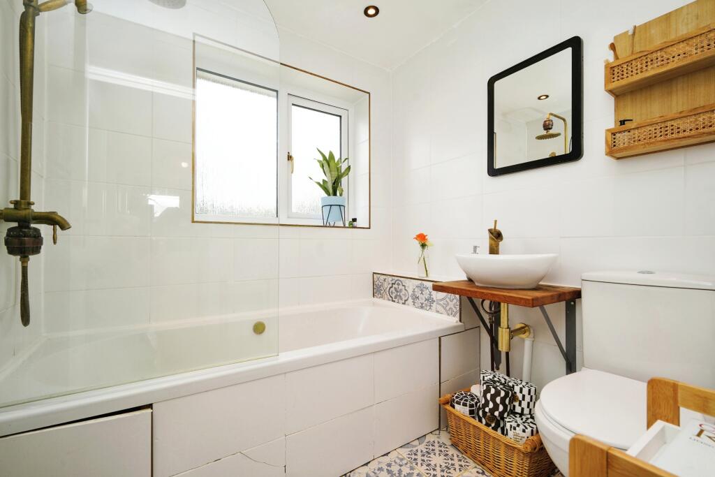 Additional image 20 of Carlton Close, Neston, CH64