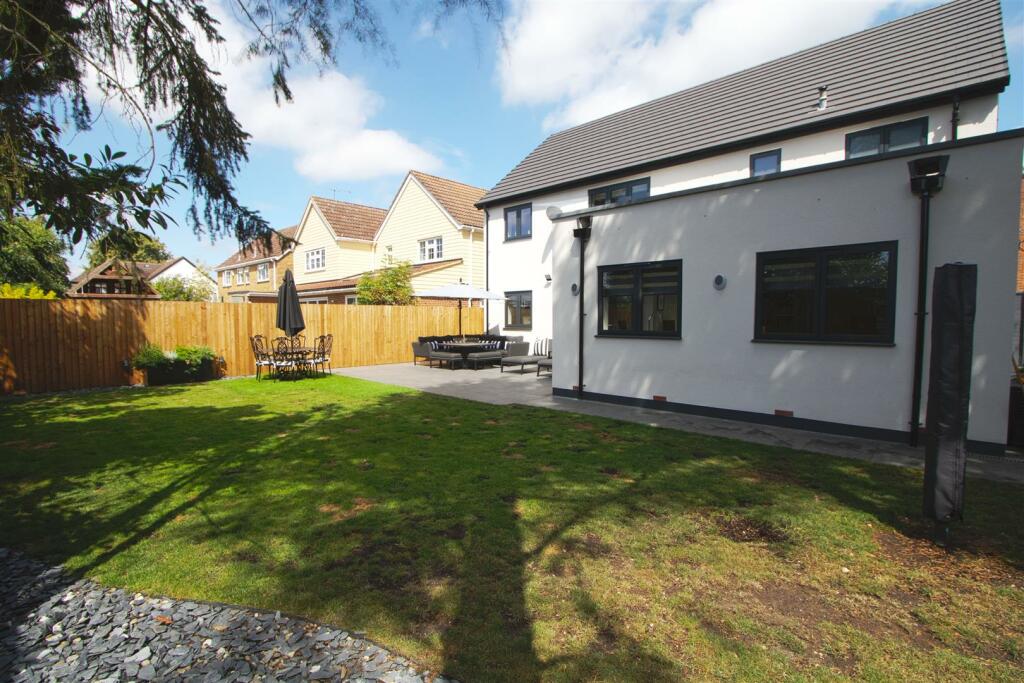 Additional image 21 of Meade Road, Billericay