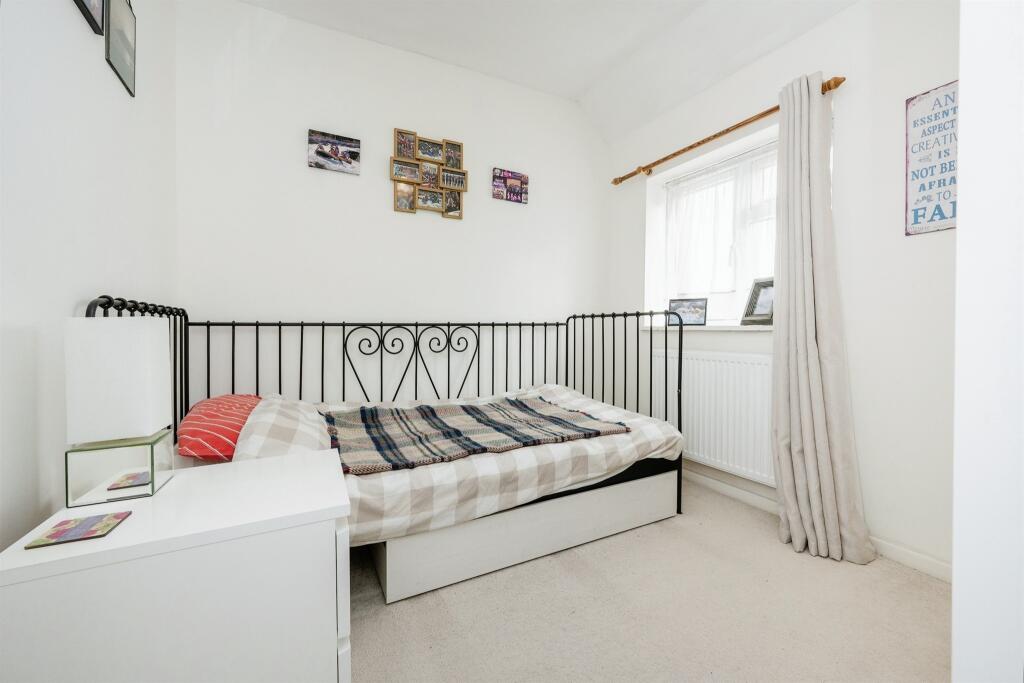 Additional image 12 of Epping Road, Roydon, Harlow