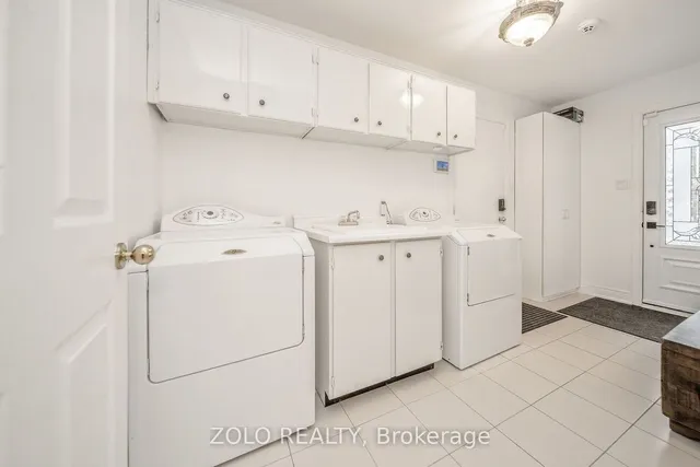 Additional image 13 of 8 Enchanted Crt