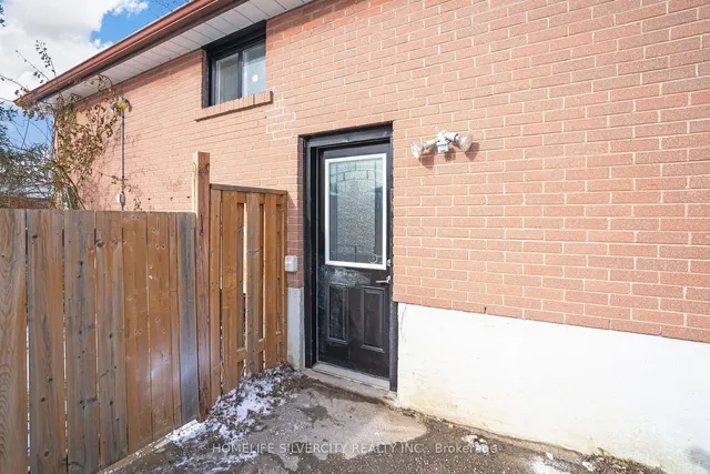 Additional image 21 of 168 Folkstone Cres