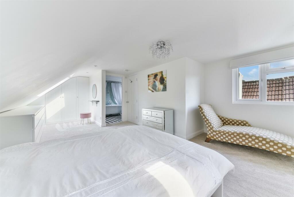 Additional image 23 of Outwood Lane, Chipstead,