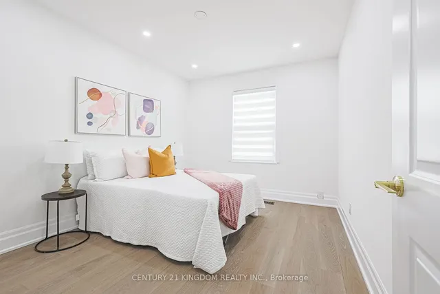 Additional image 33 of 4 Burnley Ave