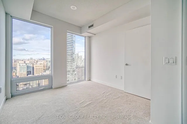 Additional image 23 of 238 Simcoe St