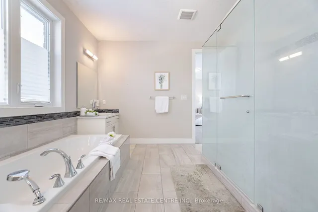 Additional image 26 of 204 Forest Creek Dr