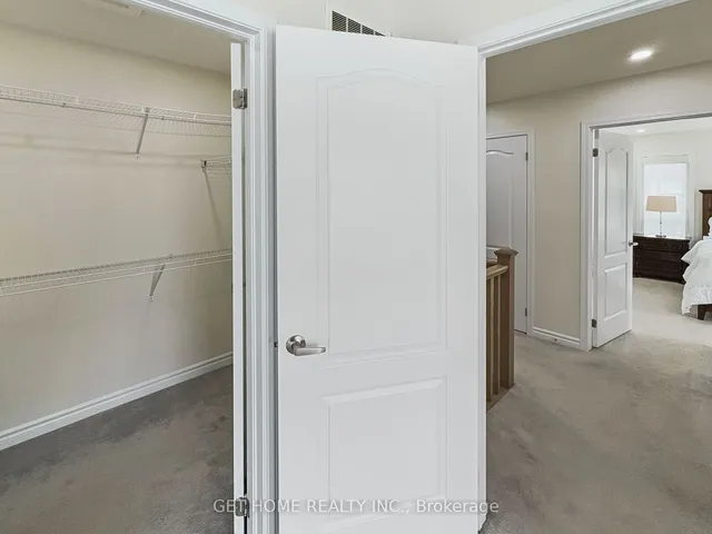 Additional image 23 of 61 Circus Cres