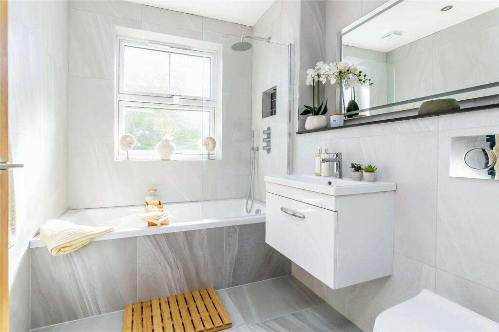 Additional image 15 of Greenway Drive, Shirley, Croydon, CR0