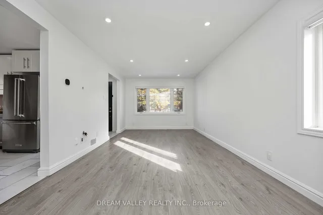 Additional image 11 of 74 Rosemount Dr