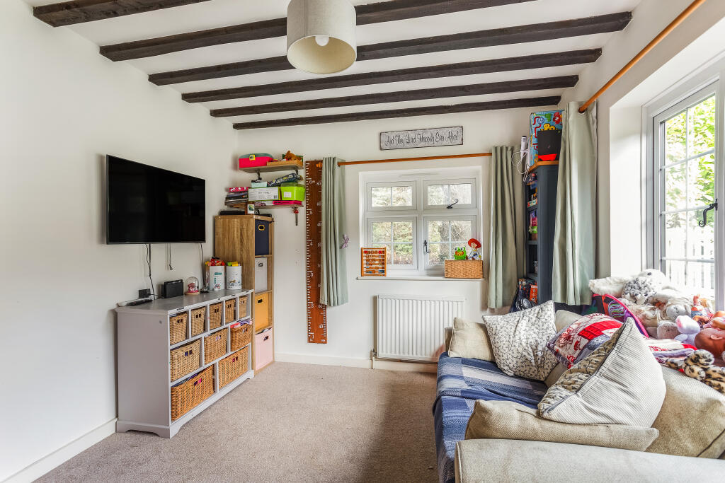 Additional image 18 of Woodland Way, Caterham, CR3