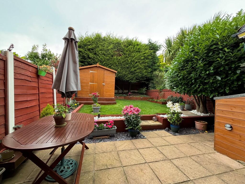 Additional image 21 of Berkeley Drive, Billericay, CM12