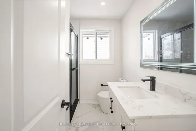 Additional image 14 of 168 Folkstone Cres