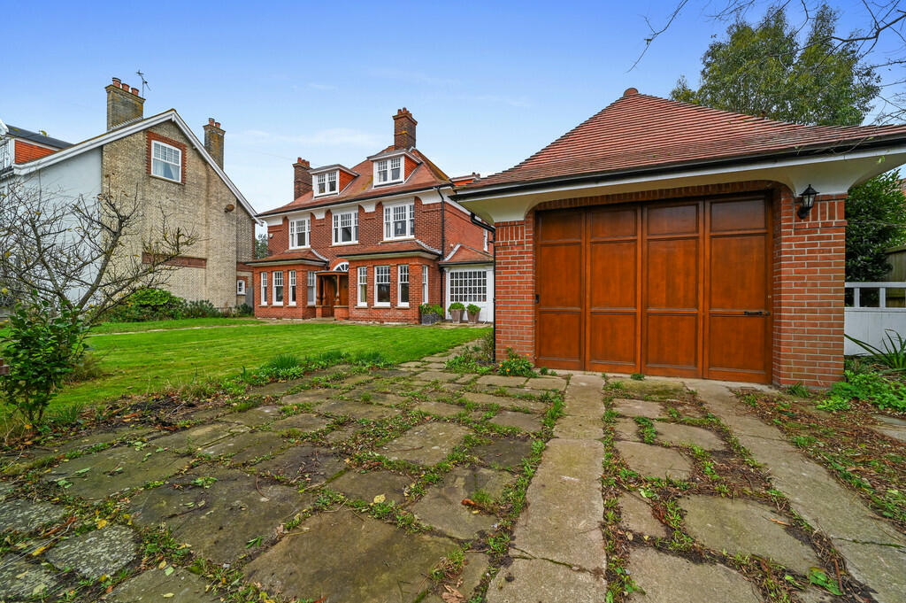 Additional image 27 of Holland Road, Frinton On Sea, Essex