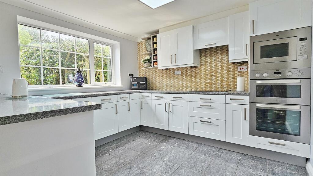 Additional image 8 of Thorpe Road, Kirby Cross