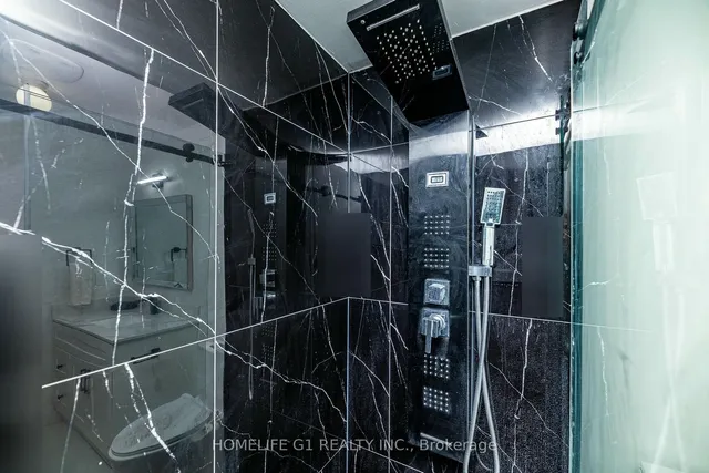 Additional image 29 of 25 Oblate Cres