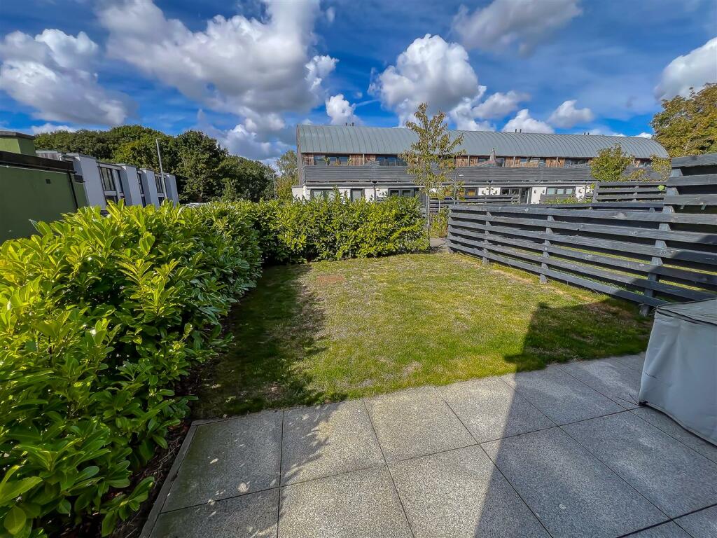 Additional image 5 of Shrubland Road, Mistley