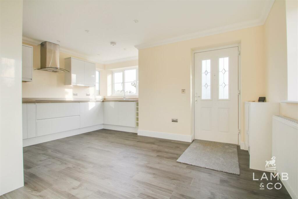 Additional image 25 of Fifth Avenue, Frinton-On-Sea