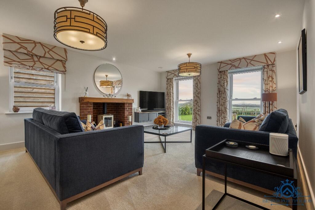 Additional image 5 of Chalk Street, CM3