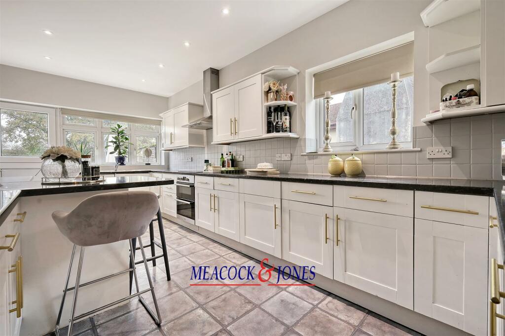 Additional image 10 of Chelmsford Road, Shenfield, Brentwood