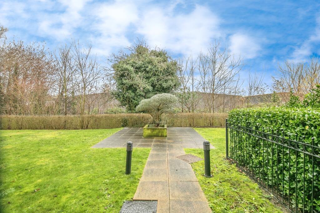 Additional image 16 of Clarendon Way, Colchester