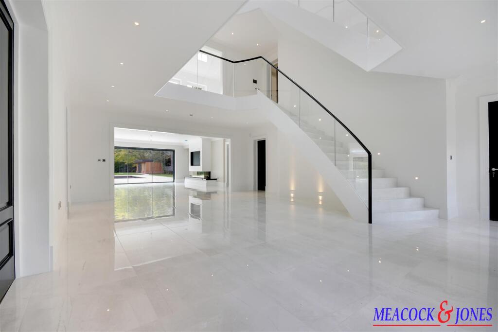 Additional image 5 of Ridgeway, Hutton Mount, Brentwood